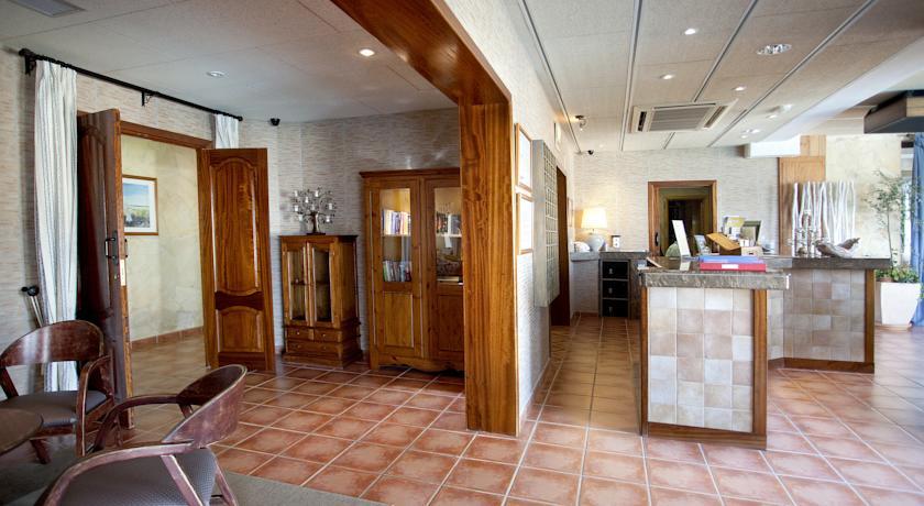 Hotel & Spa Entre Pinos-Adults Only 埃斯卡洛 外观 照片