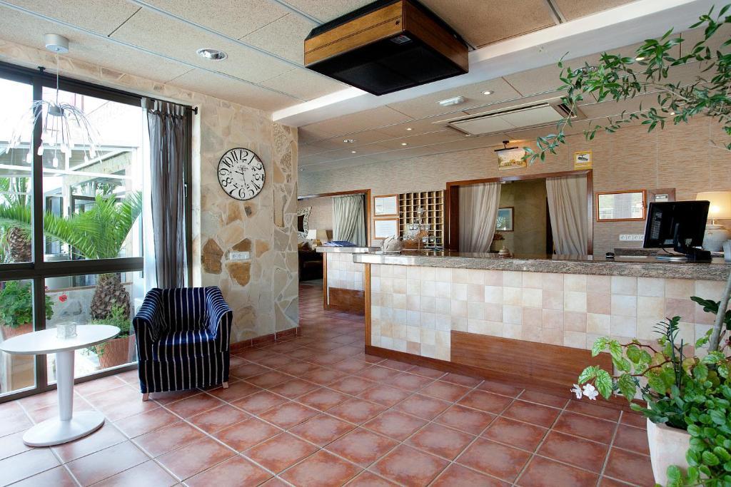 Hotel & Spa Entre Pinos-Adults Only 埃斯卡洛 外观 照片