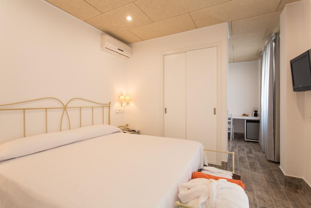 Hotel & Spa Entre Pinos-Adults Only 埃斯卡洛 外观 照片