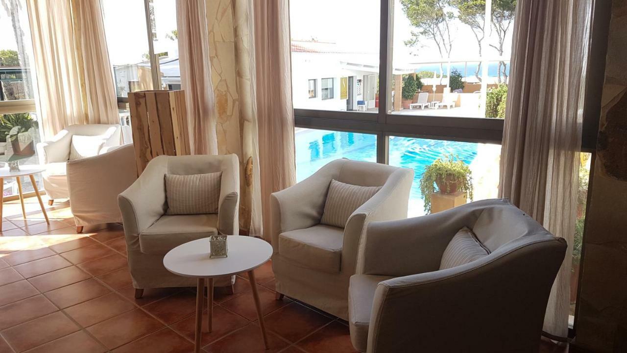 Hotel & Spa Entre Pinos-Adults Only 埃斯卡洛 外观 照片
