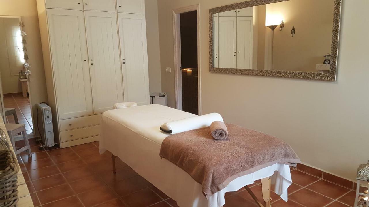 Hotel & Spa Entre Pinos-Adults Only 埃斯卡洛 外观 照片