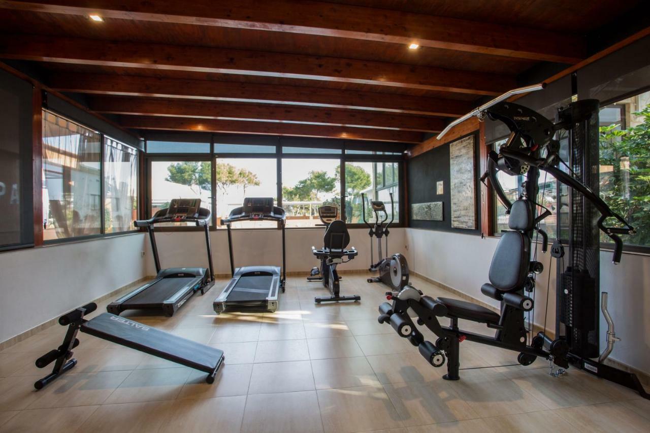 Hotel & Spa Entre Pinos-Adults Only 埃斯卡洛 外观 照片